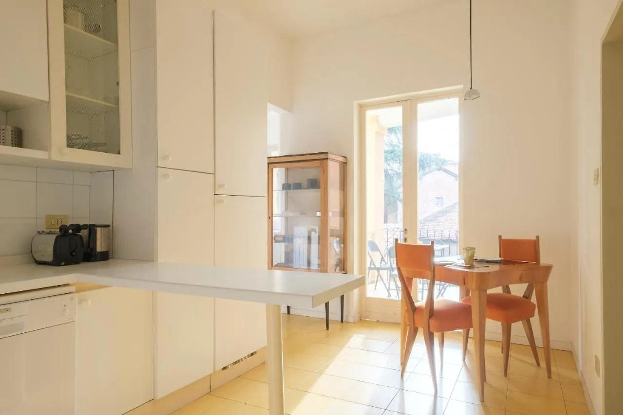 Daire Towers View By Studio Vita Bolonya