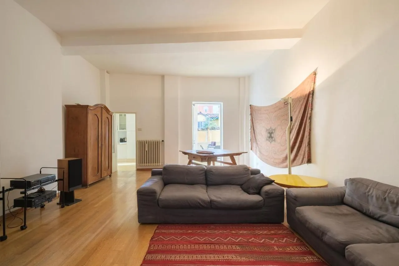 Daire Towers View By Studio Vita Bolonya
