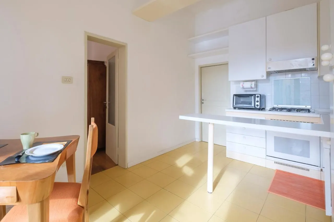 Daire Towers View By Studio Vita Bolonya
